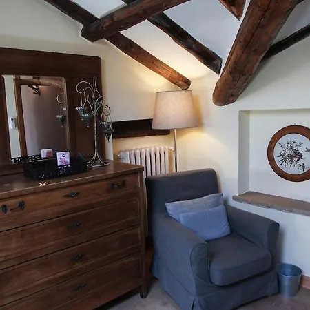 Dell'affresco Apartament Reggio nell'Emilia